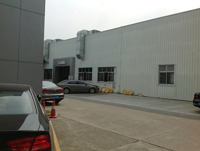 汽車車間環(huán)?？照{番禺4S店維保車間案例
